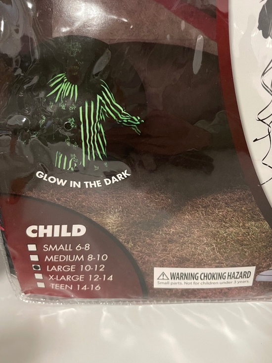 Trick or Treat Clown - Picture 2 of 3